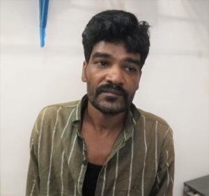 Hooghly: আই প্যাড ট্রাক করে উদ্ধার ব্যাগ, ধরা পড়ল চোর