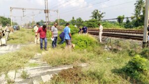 Bhatpara: ভাটপাড়ায় বিস্ফোরণ কান্ডে বালকের মৃত্যুর পর বোমার খোঁজে শিয়ালদহ জিআরপির স্নিফার ডগ 