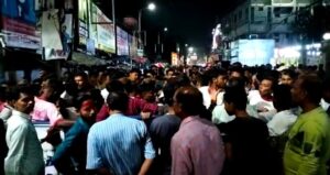 Barrackpore: নৈহাটিতে ঠাকুর বিসর্জনে গিয়ে বিদ্যুৎপিষ্ট হয়ে মৃত্যু যুবকের, আহত আরেকজন 
