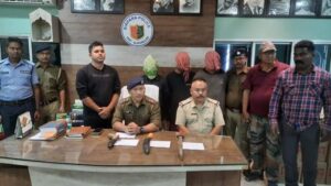 Alipurduar: আগ্নেয়াস্ত্র সহ গ্রেপ্তার তিন 
alipurduar-three-arrested-with-firearms-west-bengal-india-eiyug-newspaper-ei-yug
