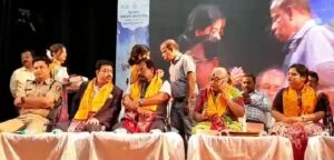 Birbhum: শিশু দিবস ও আন্তর্জাতিক শিশু অধিকার সপ্তাহ পালন বীরভূমে 

birbhum-childrens-day-and-international-child-rights-week-celebrated-in-birbhum-west-bengal-india-ei-yug
