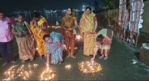 Dev Deepawali Festival Howrah: হাওড়ার গঙ্গার ঘাটে উদযাপিত হল দেব দীপাবলি উৎসব