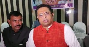 Saumitra Khan: পঞ্চায়েত ভোট প্রসঙ্গে অভিষেক কে কটাক্ষ বিজেপি সাংসদ সৌমিত্র খাঁ র saumitra-khan-bjp-mp-soumitra-khan-taunts-abhishek-about-panchayat-polls-west-bengal-india-howrah-ei-yug-saumitra-khan
