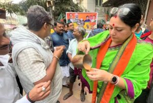 Agnimitra Paul,: বিধাননগরে চায়ে পে চর্চা য় অগ্নিমিত্রা পাল 