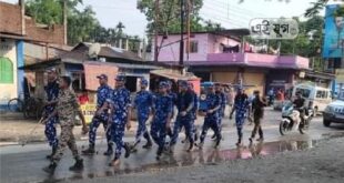 Alipurduar: আসন্ন পঞ্চায়েত ভোটকে শান্তিপূর্ণ রাখতে আলিপুরদুয়ার জেলা জুড়ে চলছে পুলিশি টহল