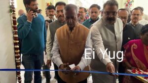 Siliguri: শিলিগুড়ি পৌর নিগমের নব নির্মিত চার তলা ভবনের দ্বারোদঘাটন করলেন মেয়র