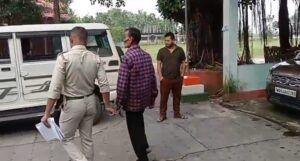 Alipurduar: যুবতীর গায়ে অ্যাসিড জাতীয় তরল ,গ্রেপ্তার বৃদ্ধ 