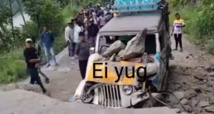 Siliguri: দশ নম্বর জাতীয় সড়কে ধসের কবলে যাত্রীবাহী ছোটো গাড়ি
