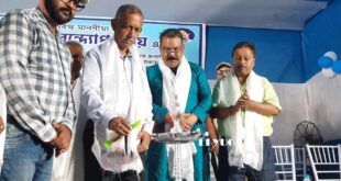 siliguri: পাকা রাস্তা ও জল নিকাশী নর্দমার কাজের শিলান্যাস করলেন মেয়র