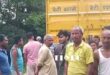 Jalpaiguri: গ্রামের সরু রাস্তায় বড় লরি আটক করে বিক্ষোভ বাসিন্দাদের