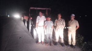 Alipurduar: বালি পাথর পাচার করতে গিয়ে গ্রেফতার গাড়ি চালক 