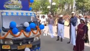 CoochBehar: বাংলার বাড়ি প্রকল্পের ট্যাবলোর সূচনা হলো জেলা শাসকের দপ্তরে 