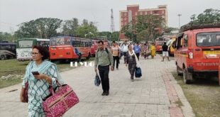 Alipurduar VOTE : সকাল থেকেই লম্বা লাইন ভোট কর্মীদের