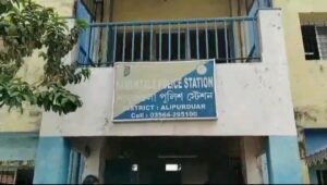 Alipurduar: ড্রাগসের রমরমা কারবার চলছে শামুকতলায় 
