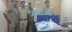 Alipurduar: চুরির অভিযোগের চব্বিশ ঘন্টার মধ্যেই চোরাই সামগ্রী সহ গ্রেপ্তার চোর