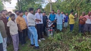 Manoj Kumar Oraon: রাধানগর সেচ খাল পরিদর্শন করলেন বনমন্ত্রী মনোজ কুমার ওরাওঁ