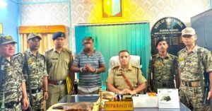 siliguri: পাচারের আগেই প্যাঙ্গোলিনের দেহাংশ সহ বন কর্মীদের হাতে গ্রেপ্তার এক 
