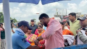 ALIPURDUAR: বারবিশাতে রাখি বন্ধন উৎসব করলেন বনমন্ত্রী 