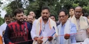 Jalpaiguri: বন ,বন্যপ্রান ও পরিবেশ রক্ষা করেই পর্যটনের বিকাশ ঘটাতে হবে ,বার্তা দিলেন রাজ্যের পর্যটন মন্ত্রী ডঃ শঙ্কর ঘোষ