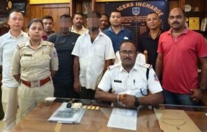 siliguri: সোনার বিস্কুট সহ গ্রেপ্তার চার 