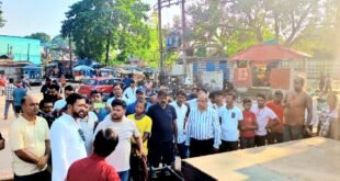 Siliguri:দশমীতে প্রতিমা নিরঞ্জনের জন্য লাল মোহন ঘাট পরিদর্শন করলেন পর্যটন মন্ত্রী ডঃ শঙ্কর ঘোষ
